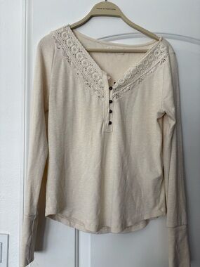 Lucky Brand lace trim Ivory cotton Henley top size M